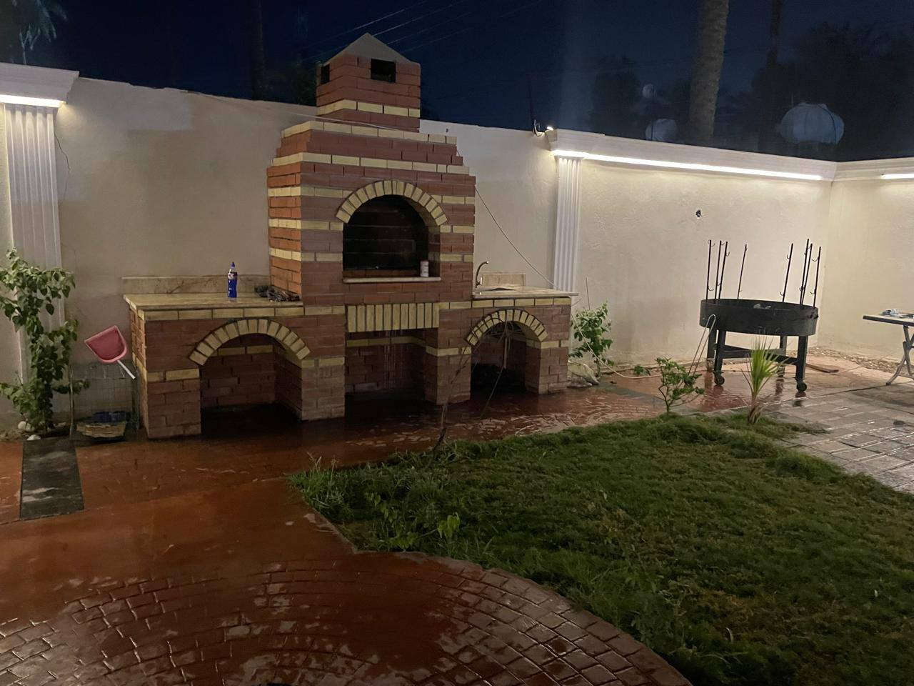 سلام عليكم تتوفر مزارع  اسعار مناسبه موثقة بتطبيق اجرالي العنوان الدوره البوعيثه استفسار رقم                                    ***********
