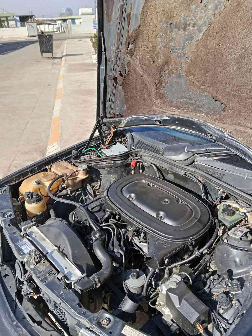 السلام عليكم مرسيدس 190 ح اربعه سلندر بلادي اصلي توماتيك عنكبوت سياره على وضع الشركهه مسبوقه فقط جمالي رقم جديد ثانويه الى تاريخ 2030 كربون بيها شرط المكينه والجير شرطه تحويل سياره مقفوله تخم تاير جديد صدرها الامامي والخلفي جديد سعرها 48 وبيها مجال قليل ***********
