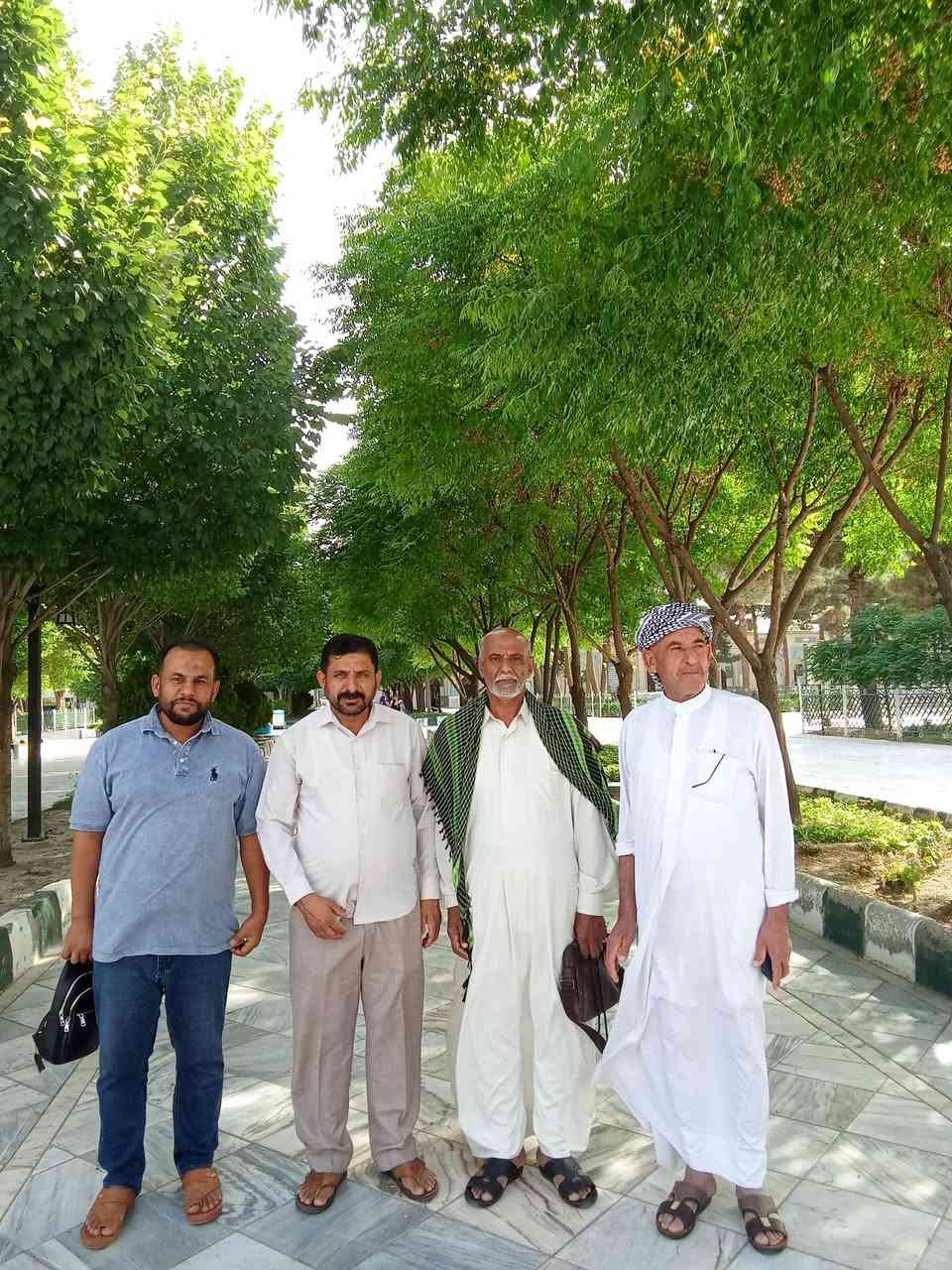 تعلن حملة بركات ام البنين عليها السلام 
   لتيسير رحلتها الى ايران لزيارة الامام علي ابن موسى الرضا والسيده فاطمه معصومه عليهم السلام 
                البرنامج كالاتي.....
زياره السيده فاطمه معصومه عليها السلام 
        المزارات 
بيت النور 
اربعين علويه 
موسى المبرقع 

وباقي مزارات في قم المقدسه 
            وبعدها الذهاب  مدينة مشهد المقدسه 
وباقي المزارت 
زيارة سيدي ومولاي الامام علي ابن موسى الرضا 
ياسر وناصر اخوت الامام الرضا 
خواجه مراد ...خواج ربيع اباصلت الهروي اصحاب الامام
 قدم الامام نيشابور 
  يحي ابن زيد الشهيد في ميامي 
اكل ثلاث وجبات في قم وثلاث وجبات في مشهد 
سيارات بي اي بي درجه اولي 
  ومن يرغب بالسفر الاتصال برقم ***********
ونحن بخدمتكم
