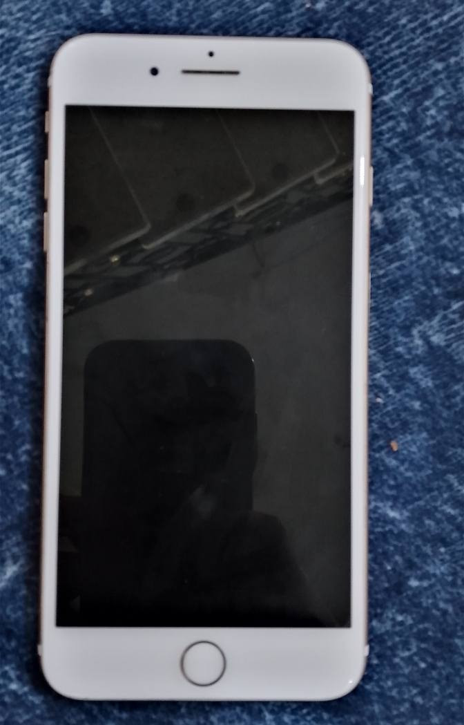 آيفون ٧بلاص
بطاريه مبدلة 

***********

استفسار على واتساب
