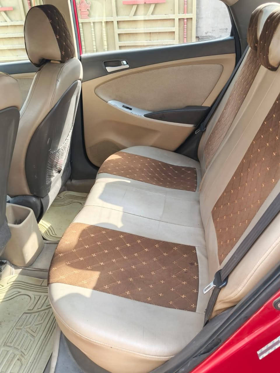 السلام عليكم اكسنت 2012 امريكي حادث جاملغ أيسر معمر نفسة السيارة ليبل واحد السيارة سياره بيها مكانات صبغ بدون معجون ابيع حزام 👌منضومة غاز كير مكينة صدر تدفئة تبريد باتري كفالة عامة ⬅️رقم بغداد العنوان بغداد حي اور السعر 84 رقم الهاتف  *********** لايوجد واتساب
