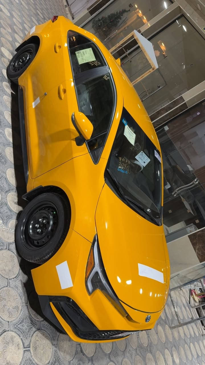 السلام عليكم 
كورلا 2024 وارد امريكي
هايبرد وبانزين ياباني اصلي
دخول جديد وترقيم جديد 
سيارة كاملة مكملة متصرف عليها دينار فئة SE ميحتاج اذكر مواصفاتها بيها قطعتين بدون دواخل 
مكاني بغداد الغزالية 
***********
