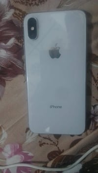 آيفون ١١ • ٦٤ • بطارية ٦٨%