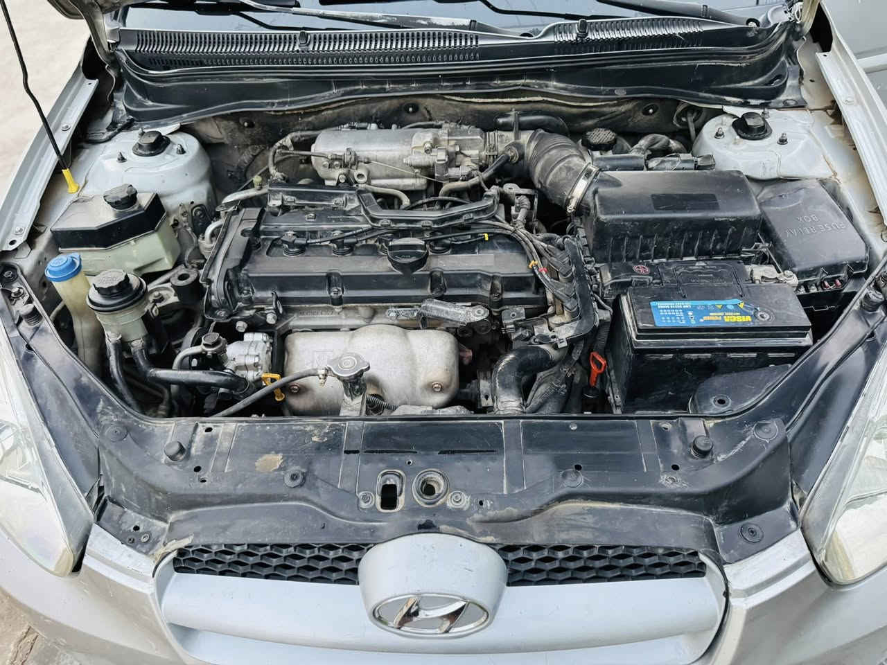 للبيع
هيونداي اكسنت موديل 2009 🚘

▪️ اوتماتيك

▪️ خليجي

▪️ رقم اربيل

▪️ تحويل ثاني يوم

▪️ مكفوله كفاله عامه

▪️ السياره مكفوله من الضربه

▪️ كير مكفول

▪️ مكينه بحاله ممتازه

▪️ تخم تايرات جديد مكفول

▪️ دوشمه جديده

▪️ كهربائيات كلها جديده

▪️ حداديه كلها جديده

▪️ السياره ما تحتاج صرف 
 
تدفئه تبريد شغال عوزه بس غاز   

مكان بغداد العبيدي 

السعر 78 بي مجال   

ما متواجد فيس بس واتساب واتصال عل خط 

***********
