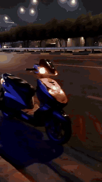 السلام عليكم سكنس فحل خمسينيه دراجه بحاله الرمبه مكفوله من التاير للتاير صارلها شهر وشويه من نازله من الرمبه دراجه شلعه ومعدل تاكل الكاع عليها كت كامل كلجات رياضيه دراجه ختم واحد تتعب دكول جديده مكاني الكاضميه *********** السعر خاص
