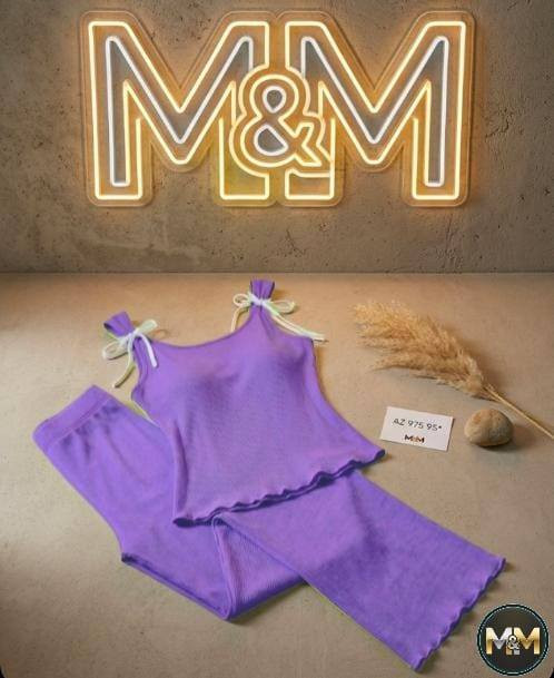 AZ75

*تكرار للمرة المليار*

*جديد وحصري ان شاء الله*

طقم ريب محزز  للبيت وللبحر ولكل عروس حابة يكون عندا قطعة مميزة 
 
بنطال خصر مطاط عريض زم 
*صدر ببيونات*
*مقاس فري سايز*
*44..36.38.40.42..


**إذا كنت صاحب هذا الإعلان وتريد حذفه لأي سبب، رجاءا أرسل رسالة إلى الدعم الفني**