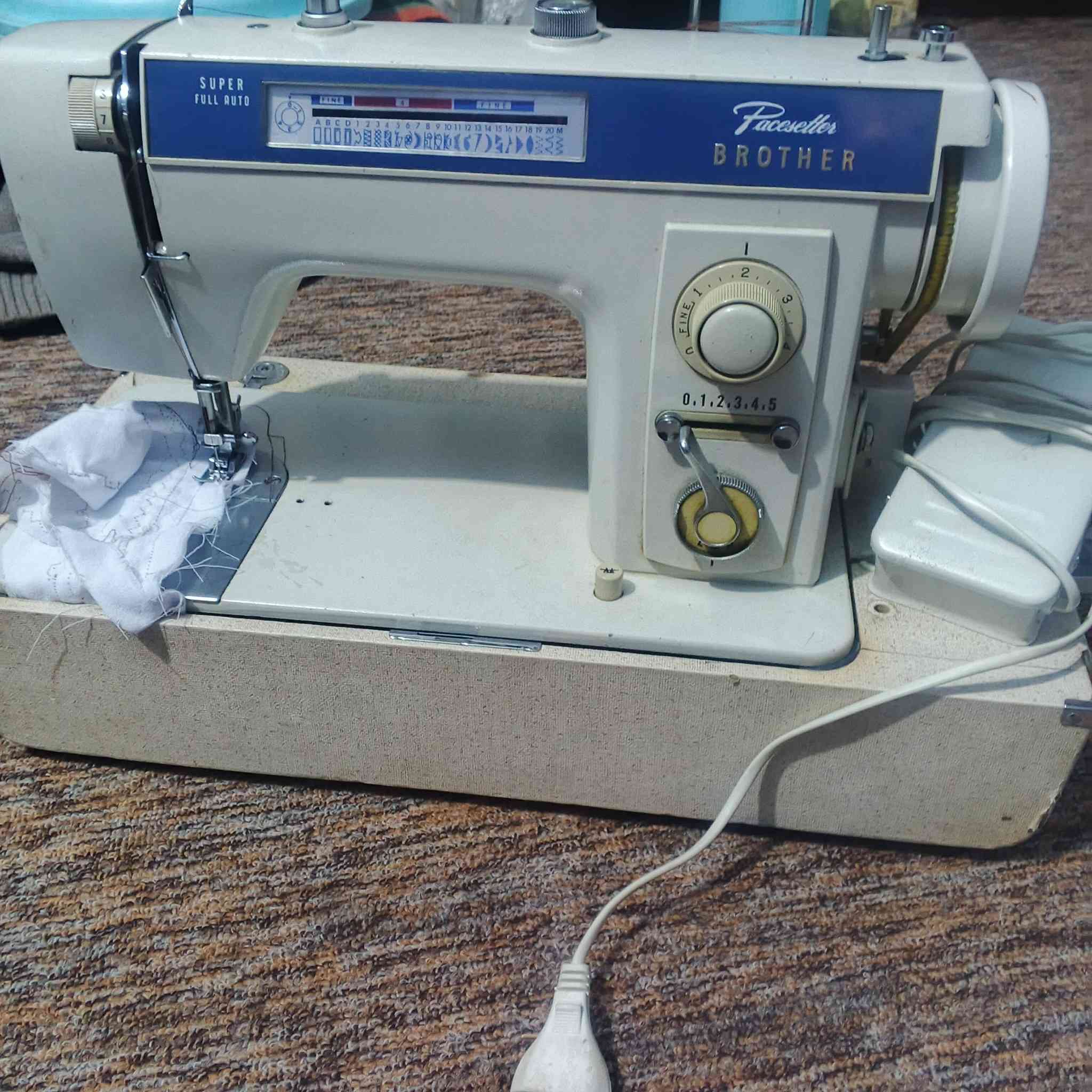 سلام عليكم البيع جديده استعمال قليل نقشات 25 نقشه تطرز سعر خاص


**إذا كنت صاحب هذا الإعلان وتريد حذفه لأي سبب، رجاءا أرسل رسالة إلى الدعم الفني**