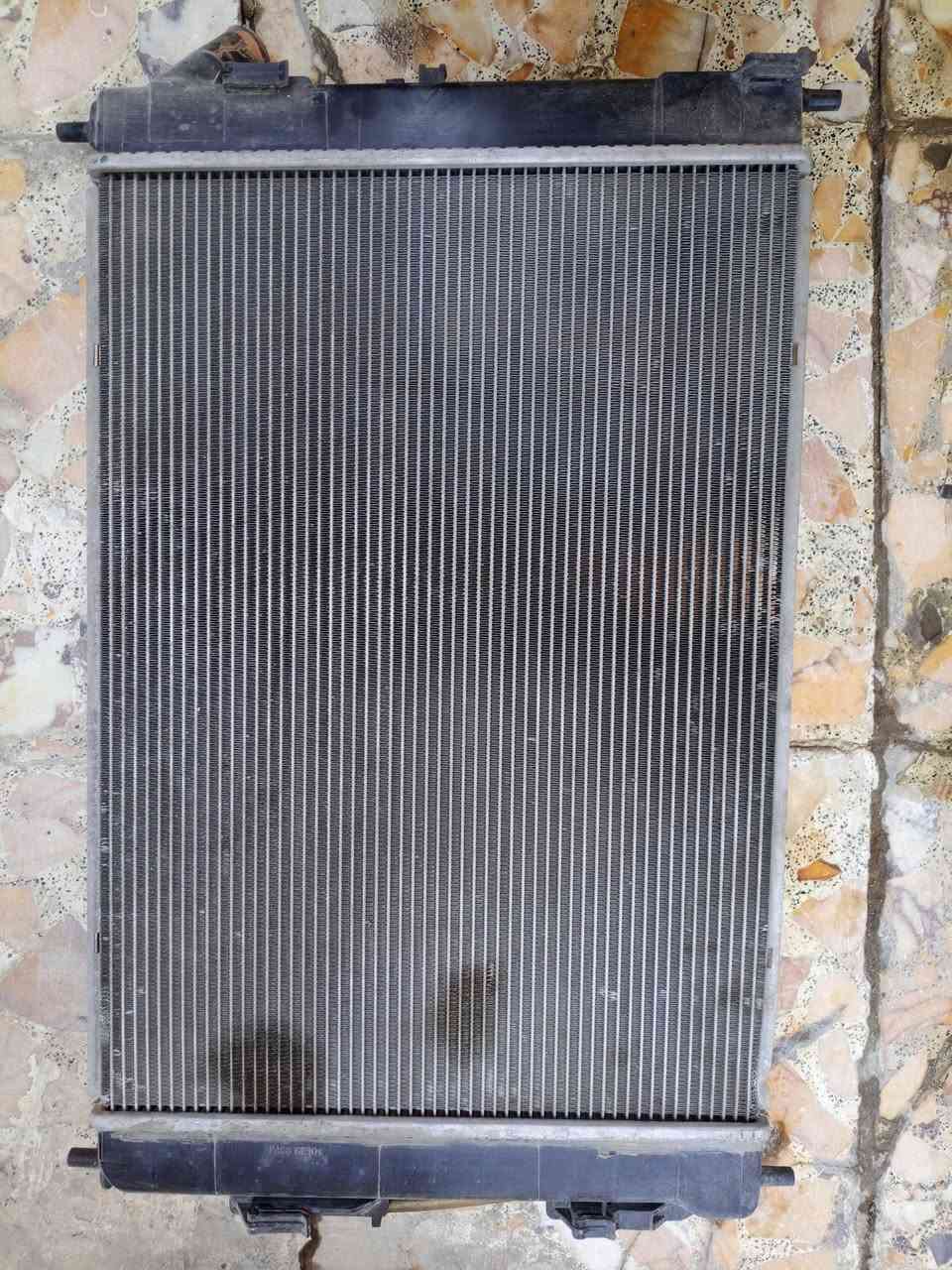 السلام عليكم ..
راديتر نظيف .. بيه ندى ماء من جهة القزان براد الكير .. وواضح بالصورة .. الي يفيدة ينطي سعر يجي ياخذة


**إذا كنت صاحب هذا الإعلان وتريد حذفه لأي سبب، رجاءا أرسل رسالة إلى الدعم الفني**