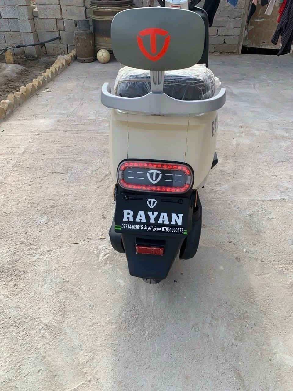 دراجه شحن للبيع استعمال شهرين فقط مكفوله من كل شى مع كافه الملحقات السعر 950المكان ناصريه ناحيت الفضليه


**إذا كنت صاحب هذا الإعلان وتريد حذفه لأي سبب، رجاءا أرسل رسالة إلى الدعم الفني**