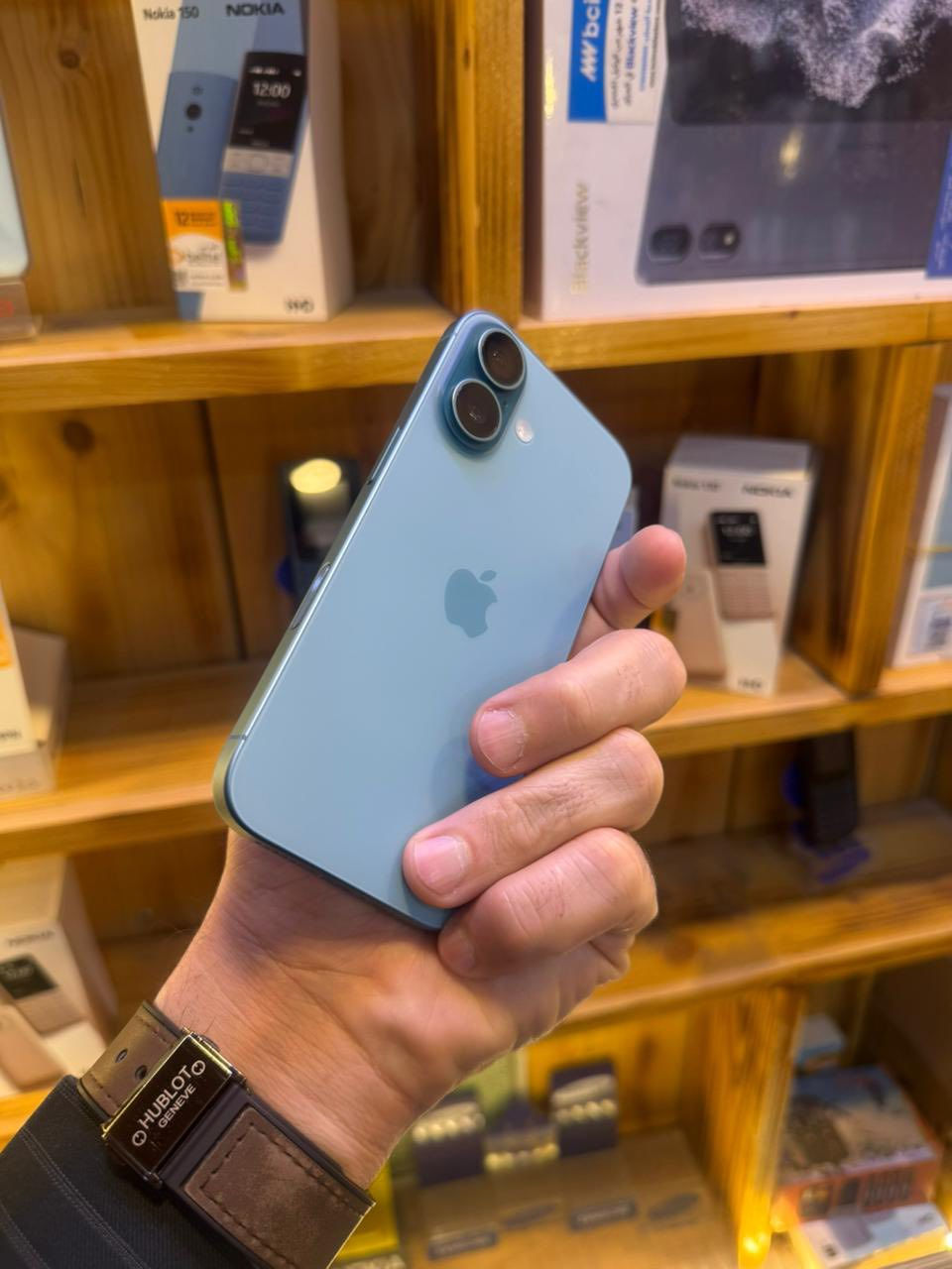 السلام عليكم ايفون16عادي128بطاريه100 الجهاز مشحون 50 مرةيعني جديدالضمان الشهر العاشر وينتهي التوصيل مكتب التاج 👑
***********
