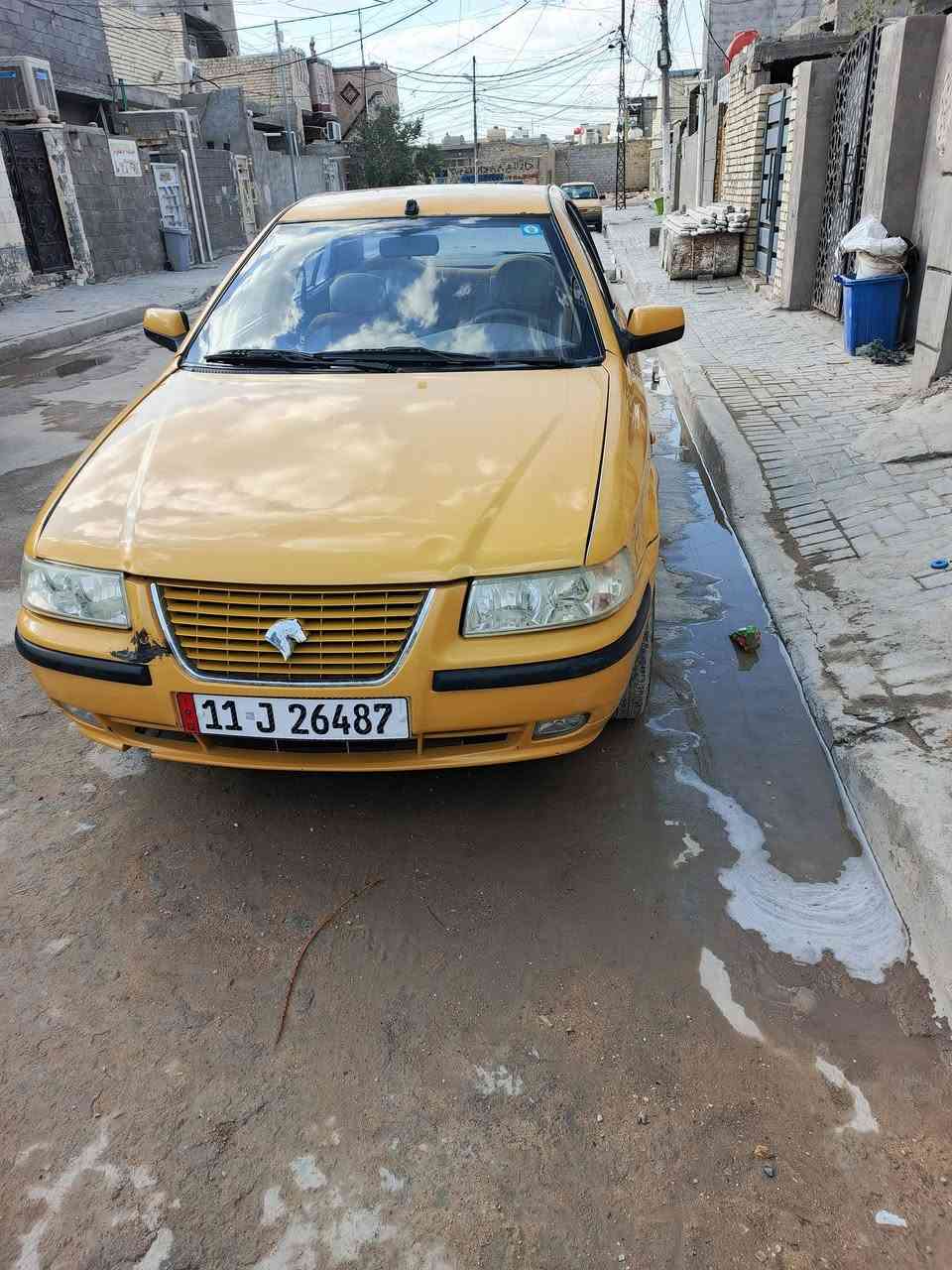 سمن 2010ناطق مكفوله من الظربه والصبغ فقط الدوسه بيها شوية صبغ رقم بغداد انكليزي 
سيارة جاهزه كل نقص مابيها كهربائية شغاله كلهن صدر امامي خلفي جديد بيدي مسوي قبل شهر   بسمي تحويل ثاني يوم  مصفره هيه وغرامات السعر 28مال بيع   المحرك بي خيط بخار  خيط بخار فقط  الي يرغب ***********
