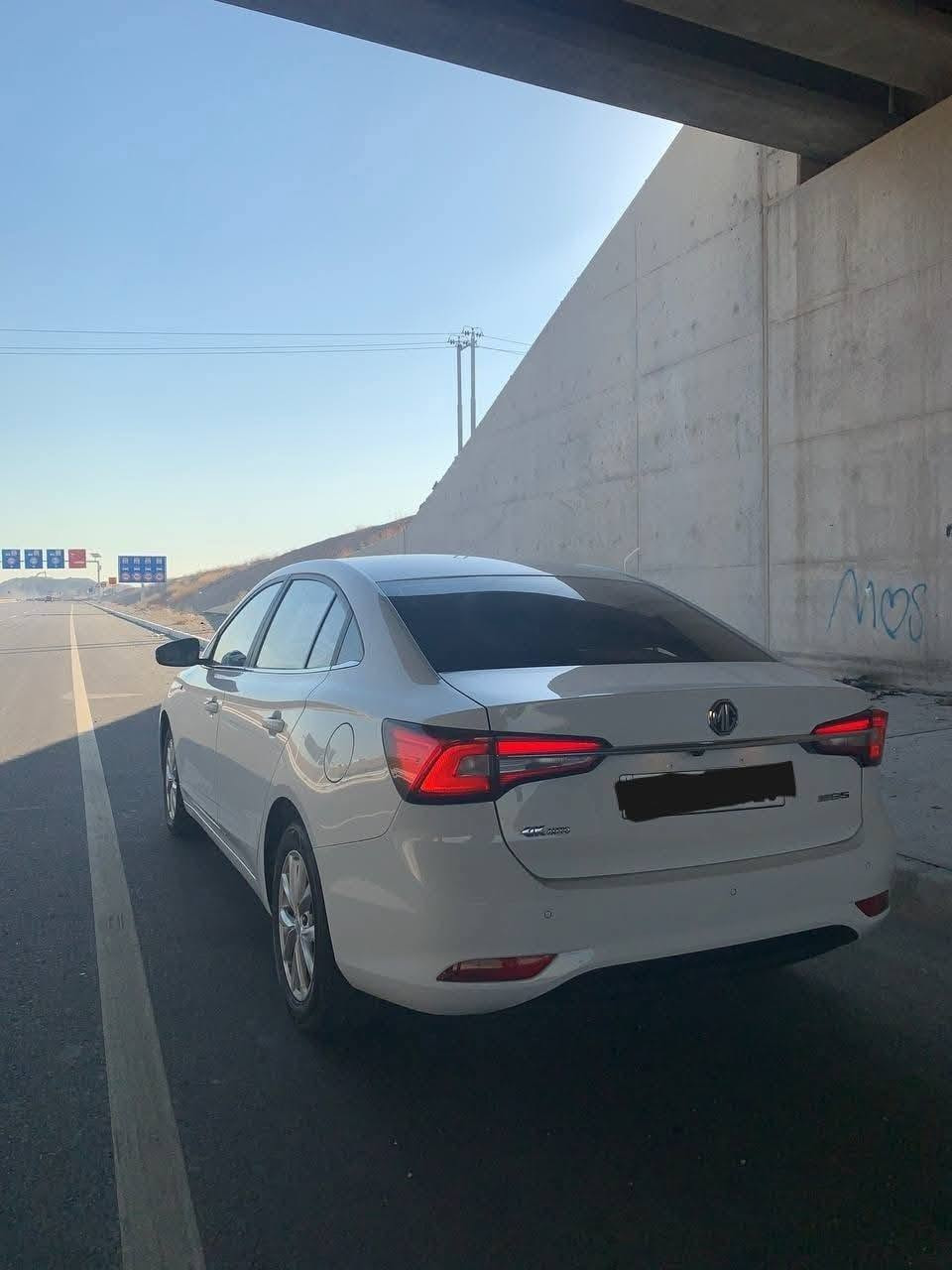 ارخص السعر
⭕️MG 5⭕️
  
💥Comfort💥
مۆدیل : 2023
بۆیاغ : سەیارەکە بێ بۆیاغە بێ تەعدیل ، تەنها کەمێک تەزرەی هەیە ✔️

🔺️سفری شەریکەی هەولێر🔺️

نرخ : $102

تێبینی/
سەیارەکە یەک دەستە زۆر پاک و خاوێنە گێڕ مەکینە تەحویل وەکالە غەڕامە هەمووی بەشەرت بۆ زانیاری زیاتر پەیوەندی بکە.

ژمارەی تەلەفۆن
*********** viber.whatsapp
