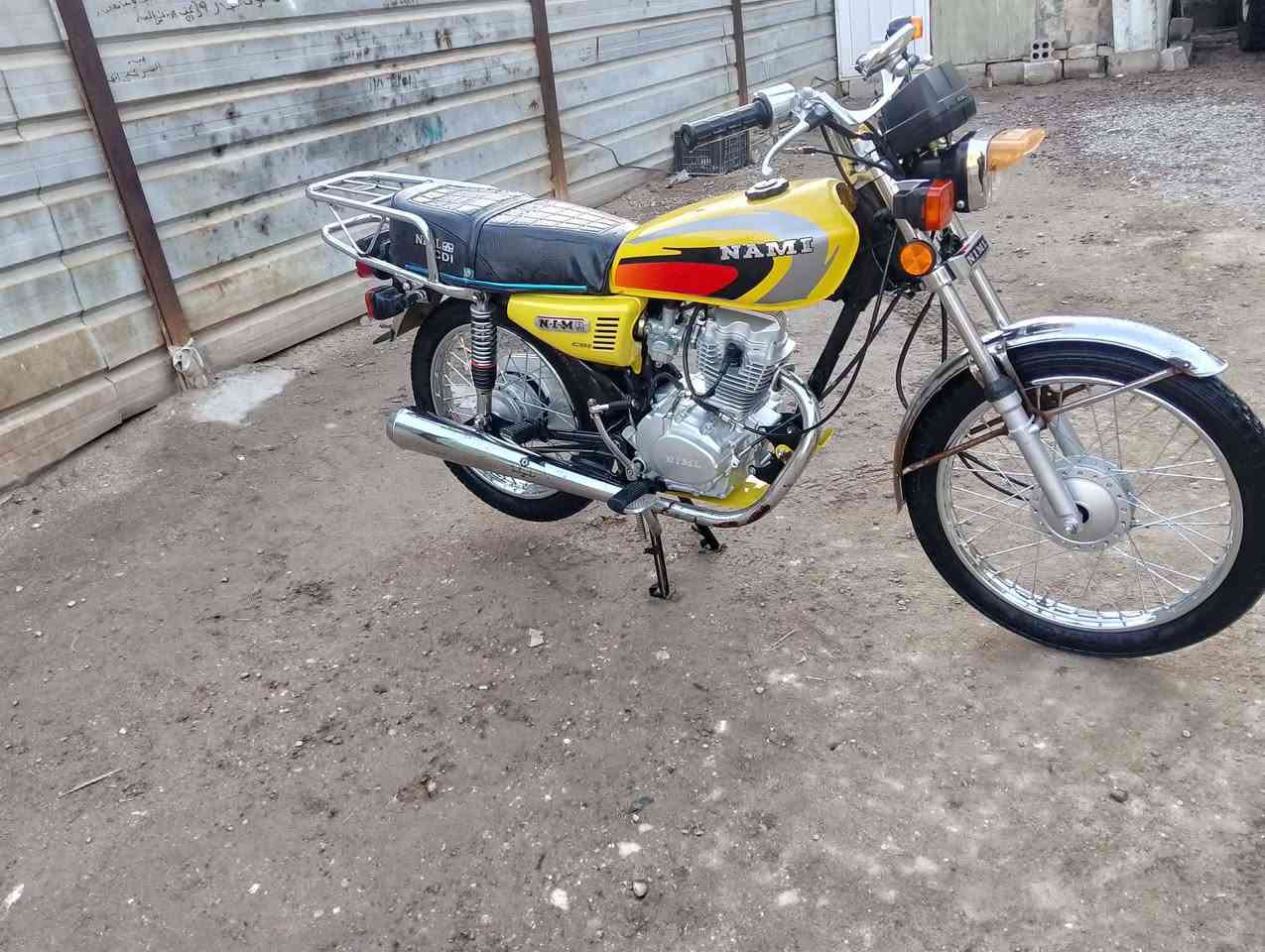 السلام عليكم دراجه دراجه نام امتياز موديل 26 صار لها شهر من طالعه من المعرض دراجهه دراجه جديده مقفوله كفاله عامه اوراقها كامله شلعم عدله مكاني كربلاء طويريج السعر ب 640 ما متواجد على الفيس اتصل وبخير وتدلف متوازي على بيعتها رقم الهاتف كامله كلها شغاله ***********
