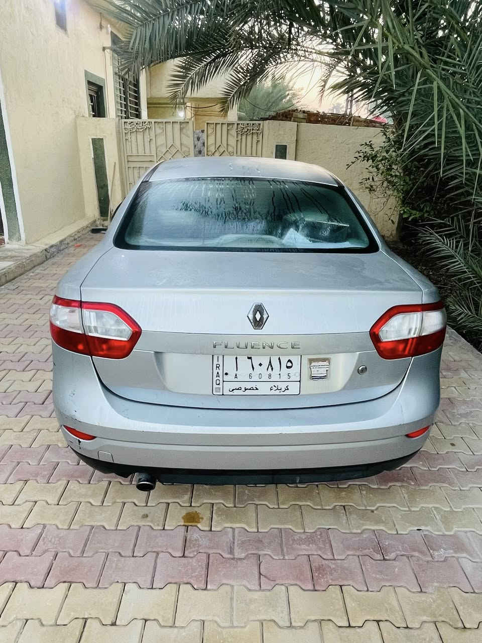 رينو فلونس 2016
كير مكينه مكفول 
مكينه نيسان ياباني بلاد
حداديه 100%  كله جديد
سنويه باسمي تحويل مباشر
السياره بيها جراد 
السعر 60 مكاني كربلاء 
***********
