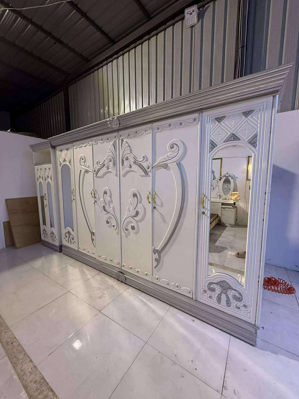 غرفه صاج صبخ حراري ابيض 
السعر ٨٥٠ ٨٠٠ قفل
شد نقل داخل بغداد مجاني 
نضافه ٩٠
تسع قطع 
شازون طابوري هديه 
ستعمل قيليل


**إذا كنت صاحب هذا الإعلان وتريد حذفه لأي سبب، رجاءا أرسل رسالة إلى الدعم الفني**