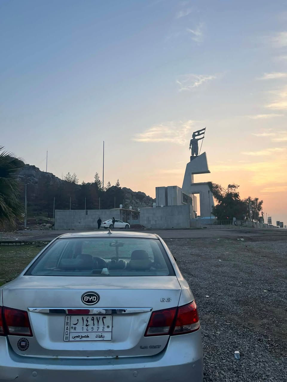 سلاوى خواتان لى بيت ئه وبى واى  ديه بؤفرؤشتن مؤديل2013 ئۆتۆماتیک جام کارەبای و سلاید مه كينه بیلادی پارچەونیوێک بؤياخه سه نه وى له گه له به شه رتى مالى كه س نه بى به شه رتى بؤياخو مه كينه و گیڕ نرخى 29$ مه حامه له يه كى كه م *********** رانية, السليمانية
