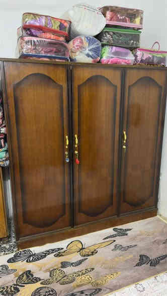 السلام عليكم 
كنتور 3 طلاقات اخو الجديد
ارتفاع 190والعرض 180والنزال 60
السعر 260 للاستفسار ***********
العنوان رئاسة العبيدي شارع 20
