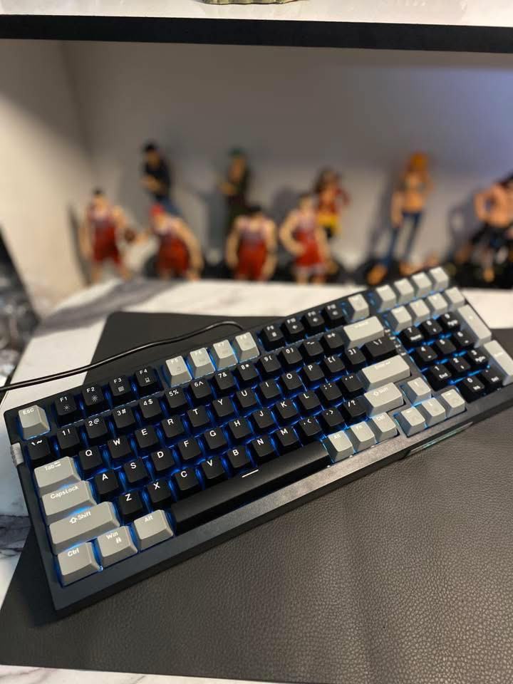 سلام عليكم 🫡
حبايبنا الغوالي 🤍🌺

متوفر كيبورد من شركة MAGEGEE 

كامل ملحقات مع سويجات تبديل 

اضاءة باك لايت بالون ازرق ثابت مع نمط متغيير 

سعر 20,000 دينار مع التوصيل 

الفحص أمام المندوب 

🚚يوجد خدمة توصيل لجميع المحافظات


**إذا كنت صاحب هذا الإعلان وتريد حذفه لأي سبب، رجاءا أرسل رسالة إلى الدعم الفني**