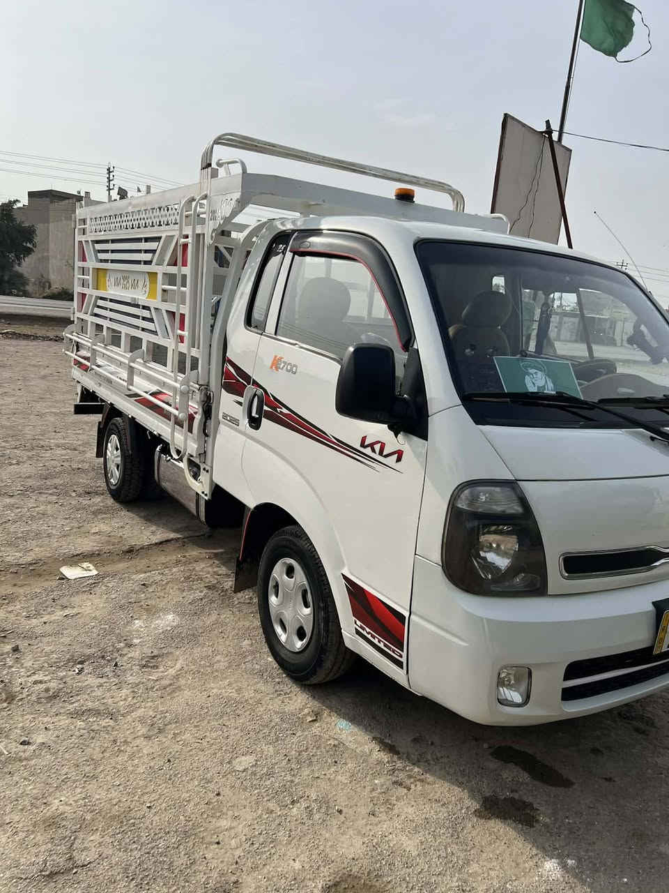 اسلام عليكم كيه حمل موديل 15 مكفوله من الضربه والصبغ ما عده الدوسات مكينه 2700 السعر 120 وبيه مجال *********** العنوان بغداد المعامل منطقه السعاده
