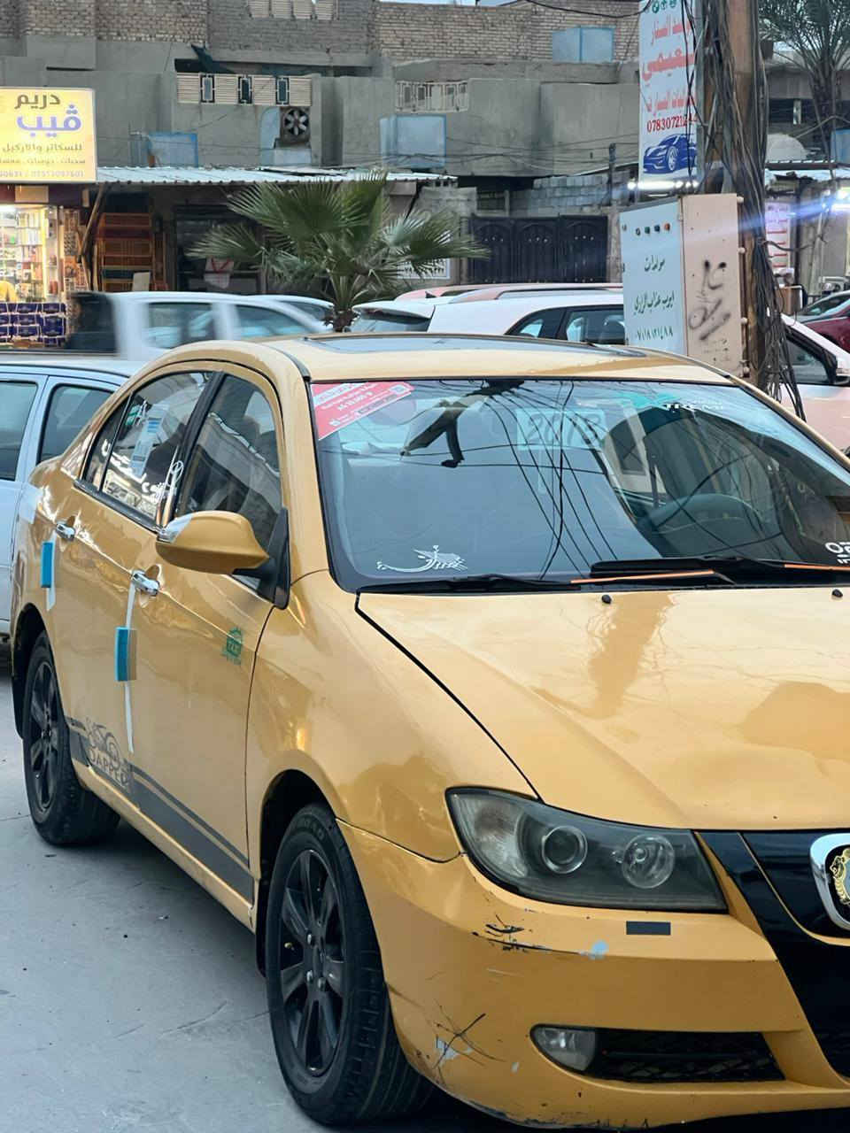 سلام عليكم
ليفان ٦٢٠ مشروع وطني بأسمي سنويه نهايه ٢٦

مصفره هيئه وغرامه

محرك كير كورلا بيكاجو ١٦٠٠
تايرات نص عمر
مكانه الفلوجه 
***********
ب٤٤ وبيه مجال

بيه ملاحظات بصيطه
