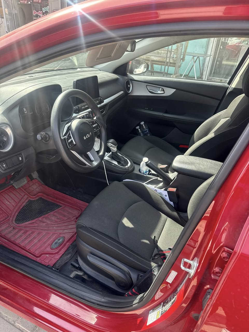 باب فورتي ٢٤ ماشيه 32 الف  ثلاث قطع صبغ  موضح بالمنشور السياره جاهزه  باتري دهن تخم تاير جديد مكاني نفق الشرطه بدون ايرباك بدون شاصي رقم بغداد سعرها 138 
***********
