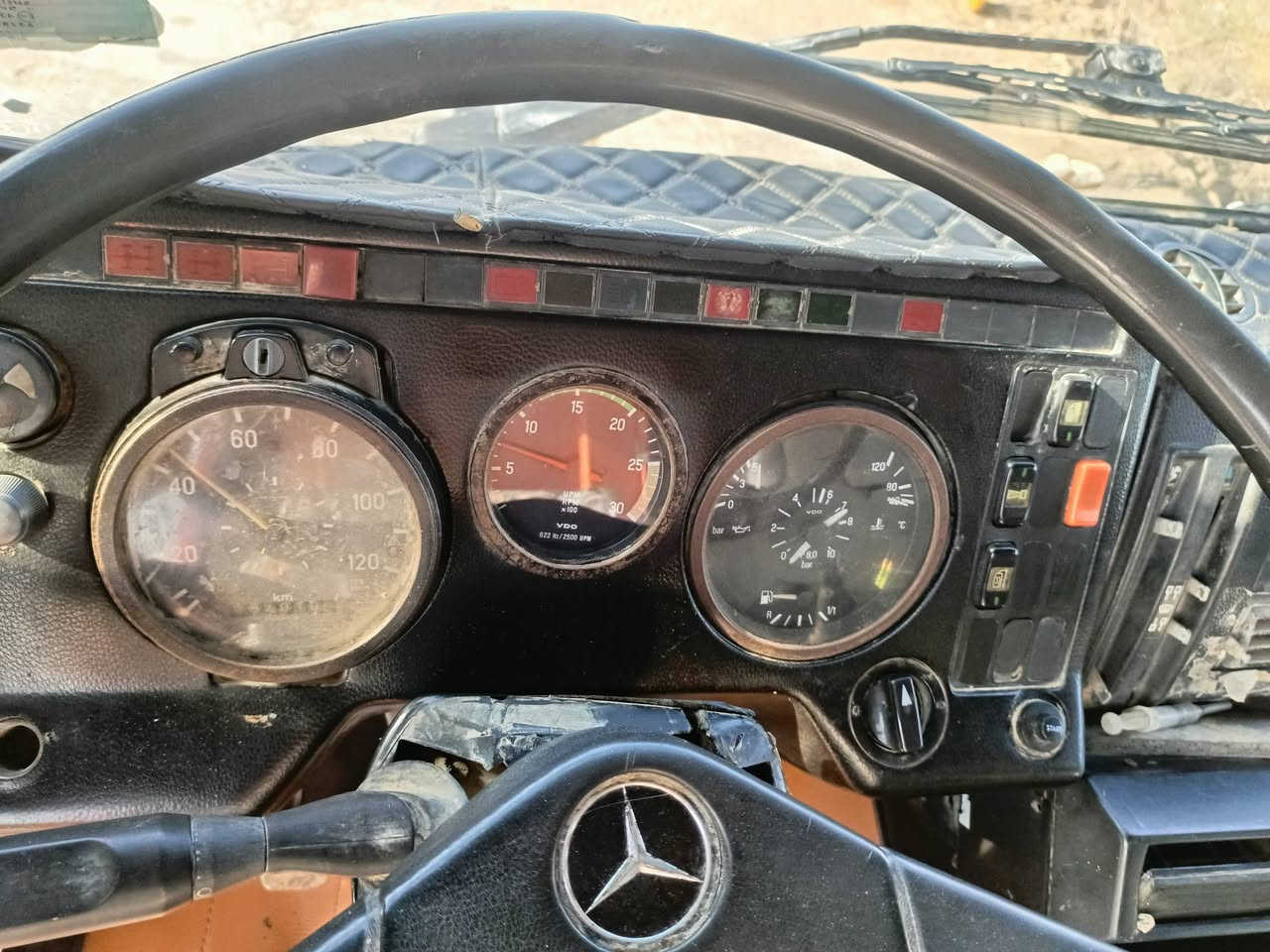 السلام عليكم للبيع البي 88 قلاب بلادي للاستفسار ***********
مكان الناصرية سوق الشيوخ
