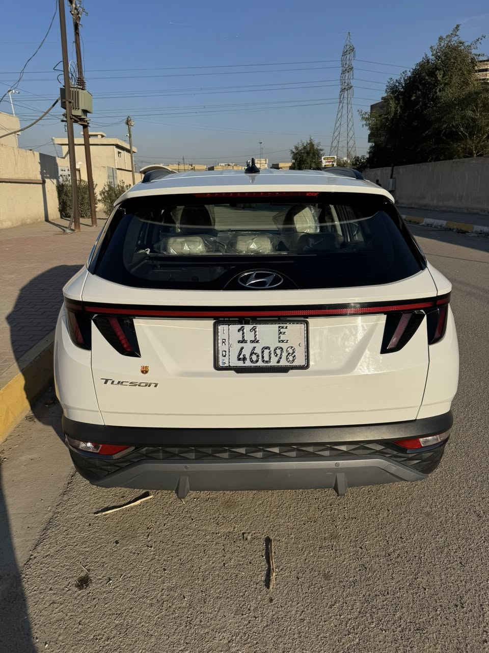 للبيع توسان خليجي موديل 2024
مكفوله كفاله عامه ماشيه32 الف كم 

بصمة و كشنين كهرباء

شاشة CarPlay و كيج ديجيتال 

وايرلس شحن 

حساسات كامره

رقم بغداد انگليزي

سونار مرفق بلمنشور 

بأسمي تحويل ثاني يوم 

مكان السيارة / بغداد الغزالية 

هاتف/*********** متواجد واتس اب
