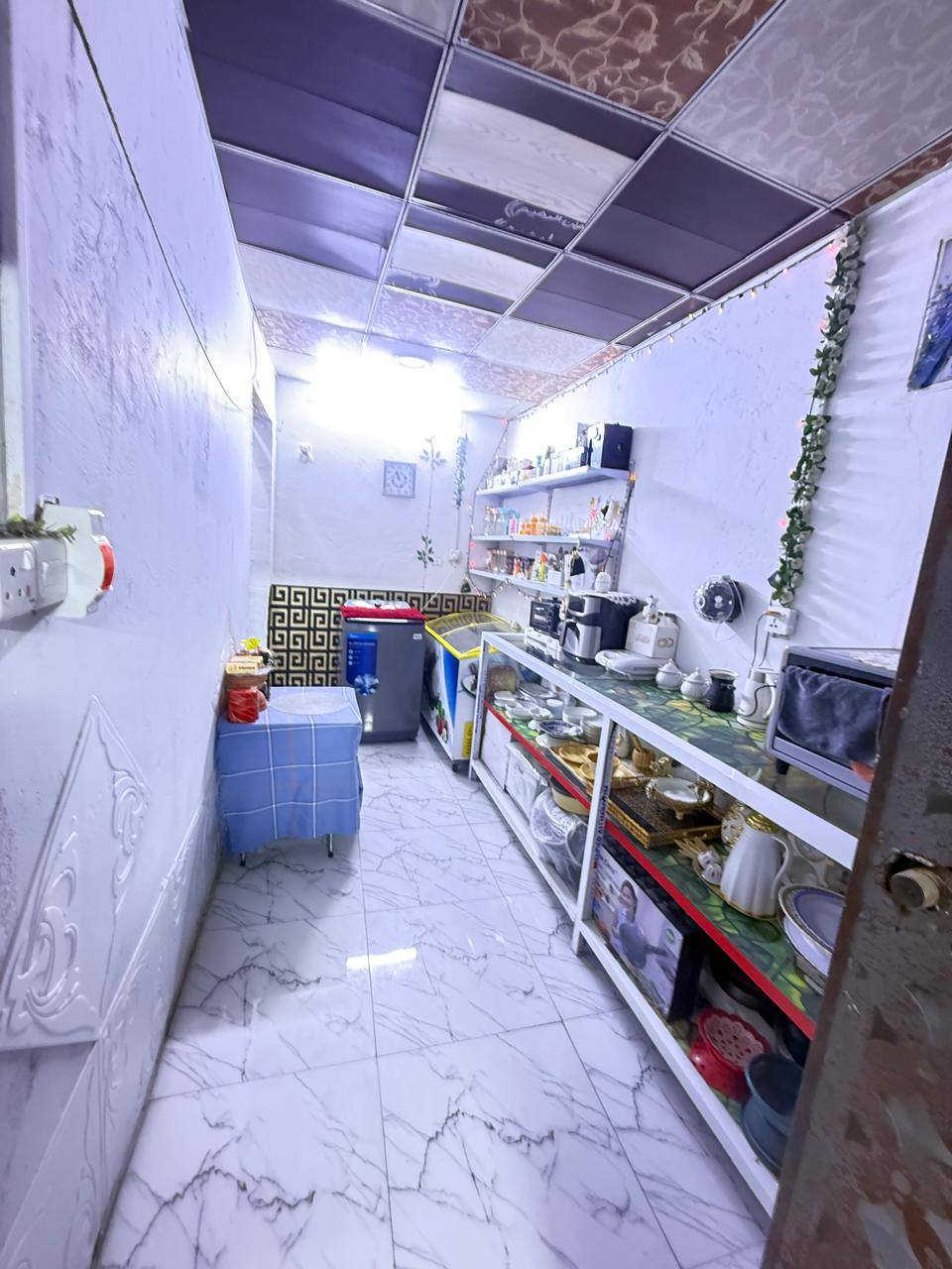 بيت ركن للبيع مساحه 400 متر طابو صرف زراعي يتكون من 3 غرف منام وهول كبير و استقبال وديوانيه وصحيات وحديقه وكراج  البصرة شط العرب باب الهوى الجزيرة الرابعه خلف مدرسة الجزيره الرابعه للاستفسار الاتصال او واتساب ***********
