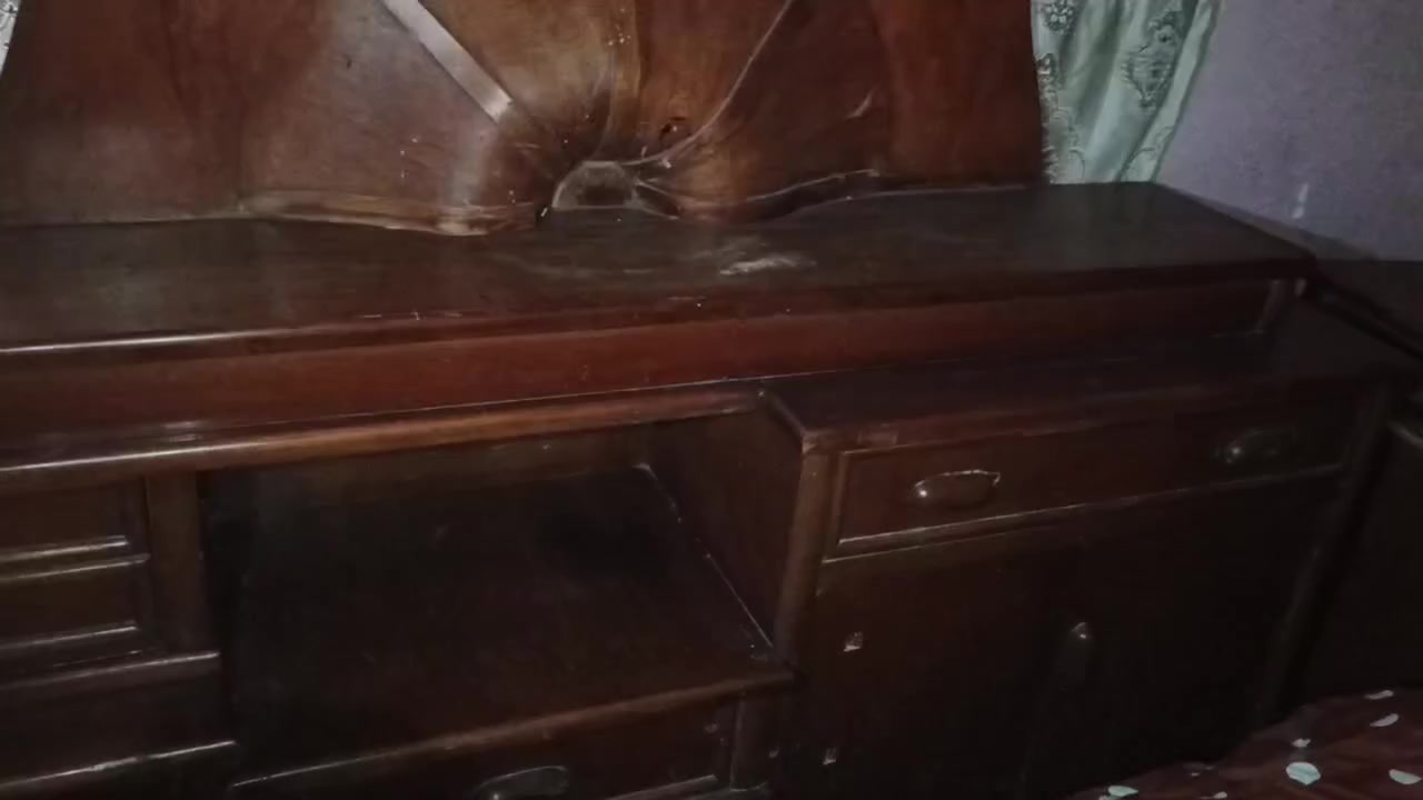 ميز مراية اخو الجديد بس متروك بي ميوزة ثنين كبار وجرارات ب75


**إذا كنت صاحب هذا الإعلان وتريد حذفه لأي سبب، رجاءا أرسل رسالة إلى الدعم الفني**