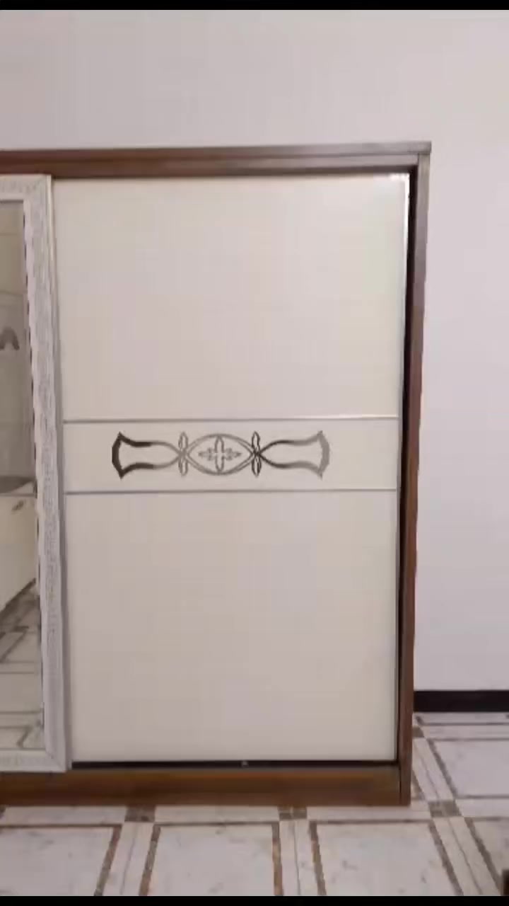 غرفه نوم تركي نضيفه 5 قطع
السعر 350 وبيها مجال 
العنوان حي السماح


**إذا كنت صاحب هذا الإعلان وتريد حذفه لأي سبب، رجاءا أرسل رسالة إلى الدعم الفني**