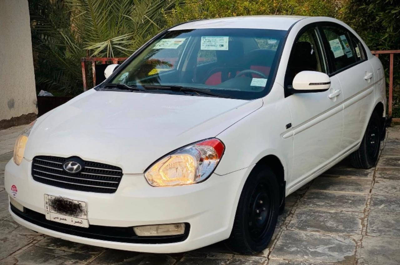 اكسنت 2010 خليجي مكينه 1600 ماشيه 170 تحويل مباشر مشروع وطني سنويه لغايه 2027 بيها صبغ رش بسيط باب الامامي ربع ودوسه فقط  سياره جاهزه تبريد حداد امامي خلفي جديد شاشه وكامره خلفيه رقم بصره 88 وبيها مجال بسيط مكان السياره بغداد شارع فلسطين قرب تقاطع الصخره 
هـ ***********
