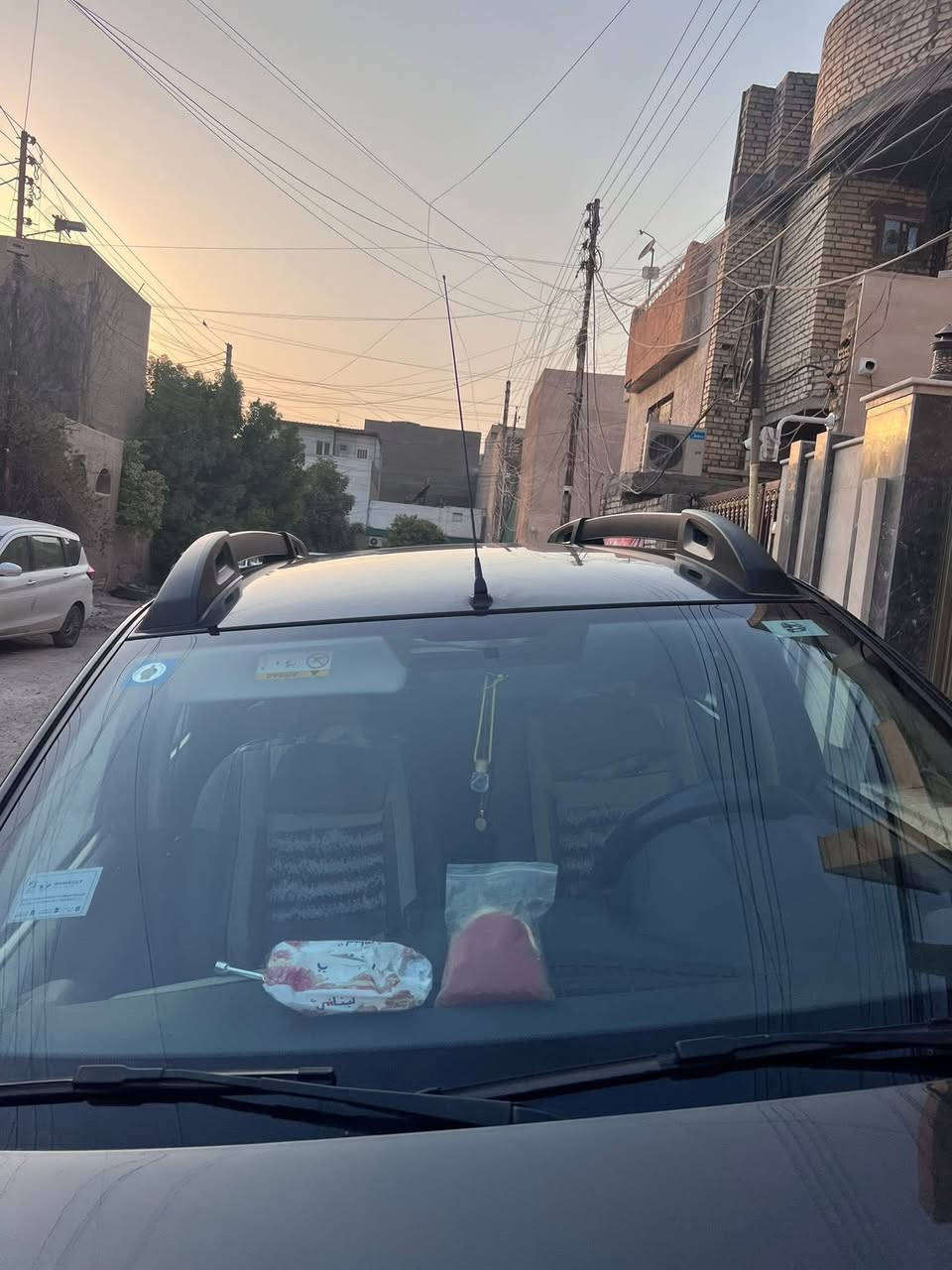 السلام عليكم
للبيع سيارة رينو داستر 2018/ ماشيه33 الف /محرك 2000  /كير at المرغوب /سيارة مكفوله تبريد وكير ومحرك  / وبيه فقط بارد بصندوق  ويم بك لايت صبغ بجهة الايمن على كد شبر 

السعر 105وبيها مجال 

العنوان بغداد

للاستفسار متواجد وتساب***********
