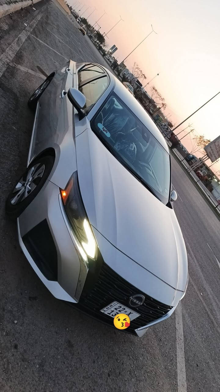 السلام عليكم
نيسان التيما موديل 2023 
السيارة مرقمة اربيل بسمي سنويه لحد2030 تحويل مباشر للمشتري السيارة وارد امريكي بجم كبس 
ضررها من الجانب فقط بابين مبدل بلادي
+شبر تعديل بارد جاملغ الامامي
+الدوسه صبغ 
مواصفات S 
تشغيل عن بعد
بصمة تشغيل
رادار امامي
تثبيت سرعه
نقطه عمياء
شاشة مع كامرا خلفية
حساس خلفي 
لايت زينون عالي ناصي
تحكمات ااستيرن جهتين
ماشيه 45
-----
سعرها 160 ورقة بي مجال
مكان السياره كركوك  
***********
