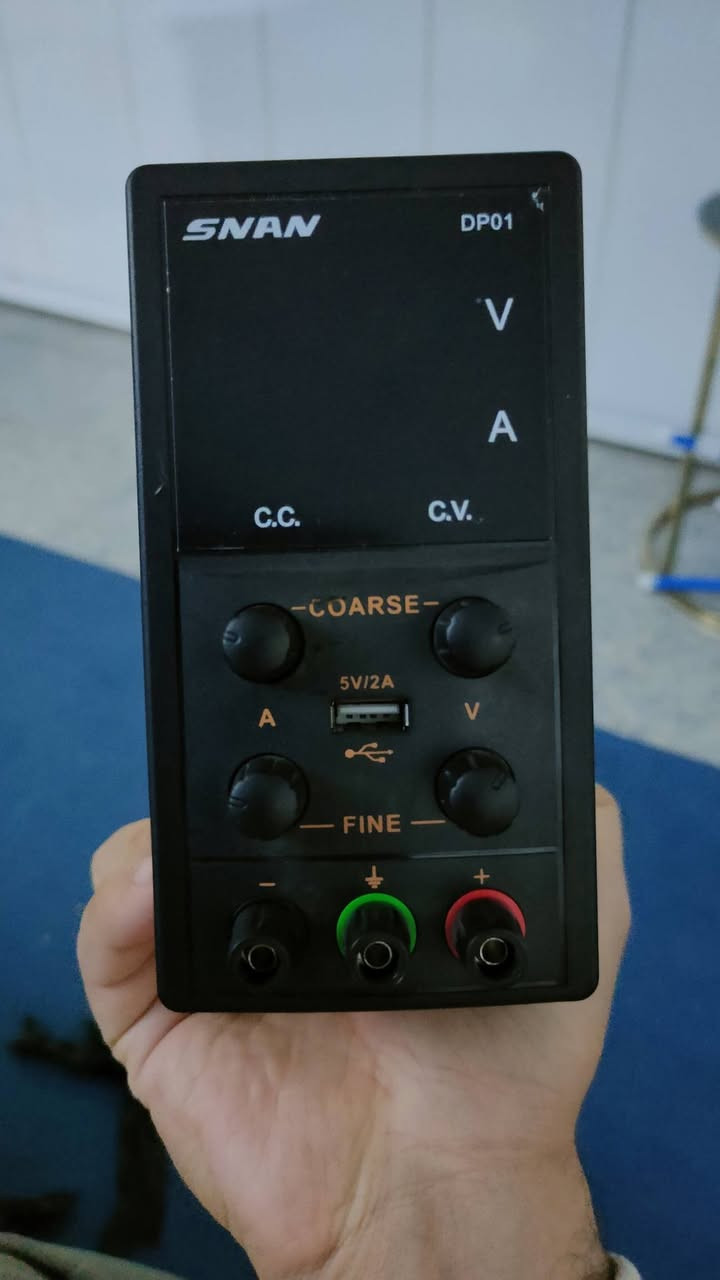 30 فولط ، 5 امبير


**إذا كنت صاحب هذا الإعلان وتريد حذفه لأي سبب، رجاءا أرسل رسالة إلى الدعم الفني**