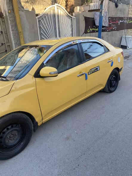 السلام عليكم فورتي 2010 
بيه لغد وجنطه 

مكاني بغداد مدينه الصدر الأورفلي 

السعر 68وبيه مجال 

***********
