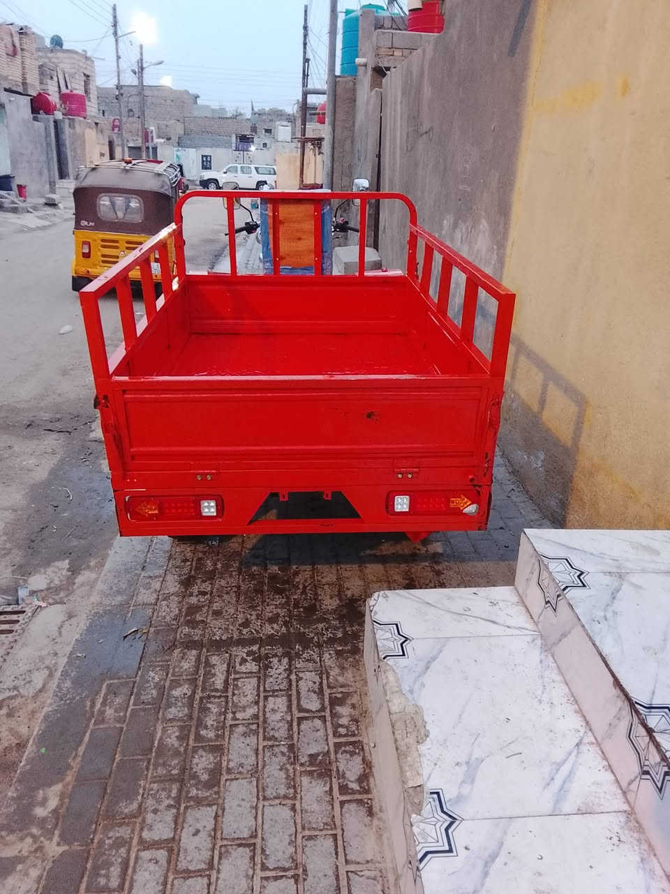 ستوتة سوبر متيار موديل 2019 تعمير خمسة وعشرين وراق السعر مليون سبعمائة وبية مجال  العنوان البصرة الحياني شارع التميم ***********
