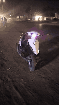 دراجة ماكس عدلة بوشة (49)
دراجة كلشي شغال بيها سلف هندر كلجات جدد لا تنقيص ولا تبخير شلعة فول الكفر ختم واحد  (#مكان_دوانية_قضاءشامية)
سعر خاص ***********
