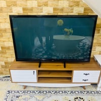 تلفزيون ٥٠بوصة • LG موديل ٢٠١٤ • طاولة