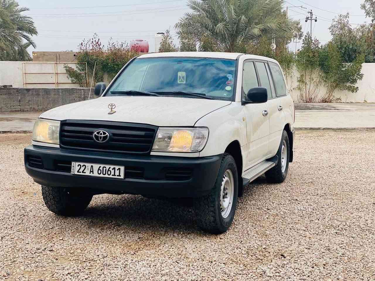 مونيكا سلك فول عادي
بيه رشات صبغ بسيطه 

رقم اربيل انكليزي 

بيه منضومه غاز 

موديل 98

مكان السياره نجف

سعر ١٢٥ وبيهه مجال 

رقم صاحب السياره ***********
