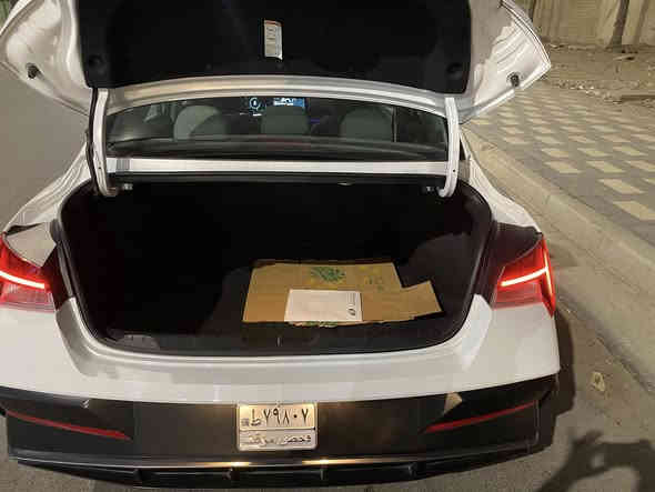 السلام عليكم النتره مديل 25 فول 1/1 بدون رقم حادث مبدل بنيد وخشم الشاصي تعديل وربع الجاملغ هم بي صبغ ارباك دركه بيها ماشيه 11 الف ابسمي العنوان زيونه او البديات السعر 170$ وبيها مجال بدون مراوس ‭0783 894 0840‬
