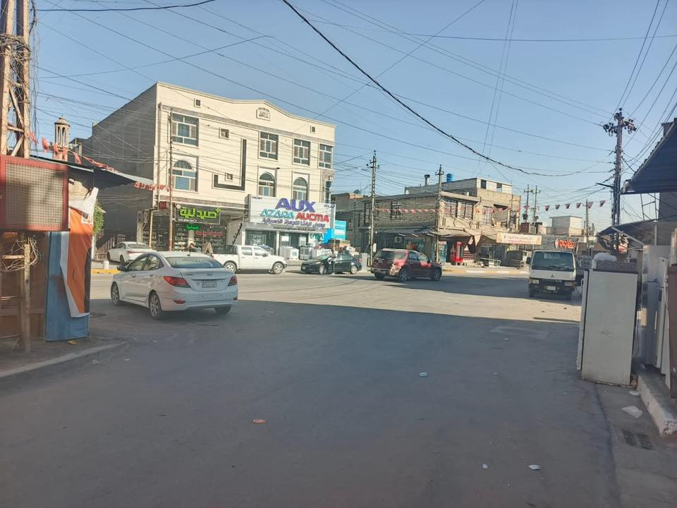 موقع تجاري 
شارع المعلمين قريبه جدا ع السريع 
مجاوره لعماره سكنيه وسكله الكطان 
مساحه 125
واجهه5 
نزال ٢٥ 
ثاني يوم فتح بيان
والسعر مناسب جدا***********
