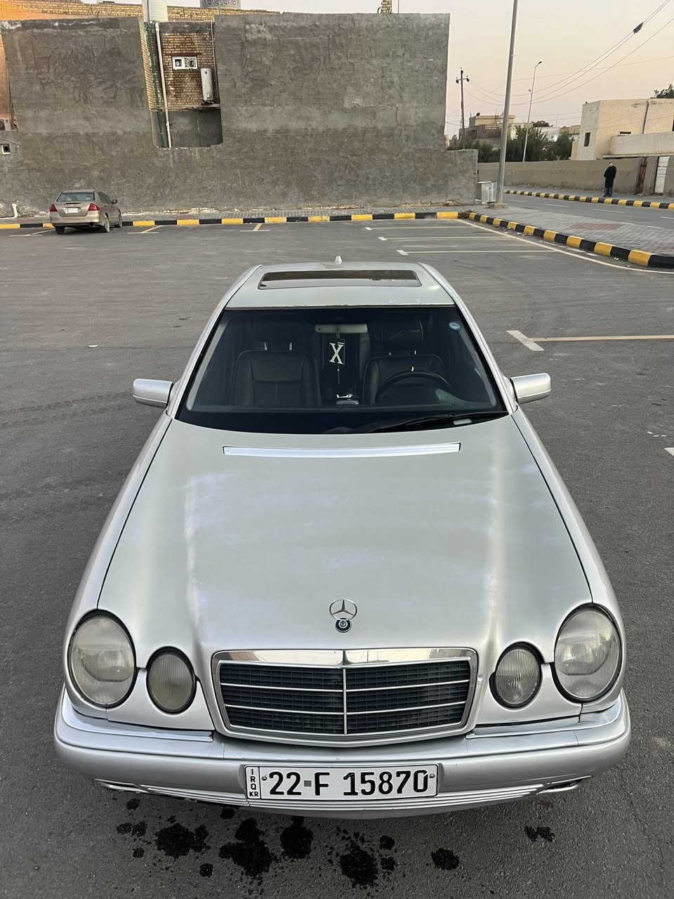 سلام عليكم
مارسدس ام عيون موديل 98
السعر 105
الاستفسار ***********
