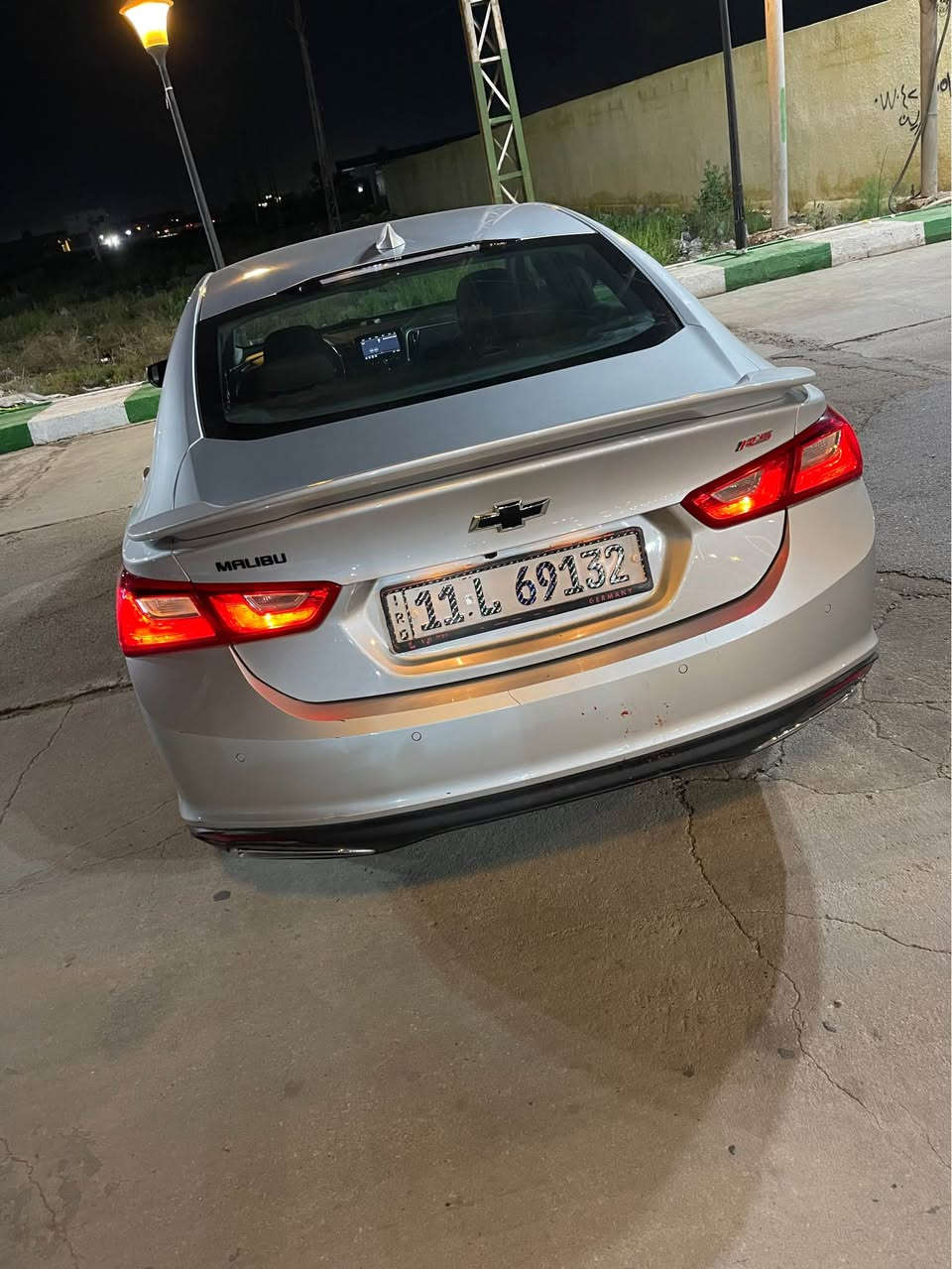 ماليبو للبيع RSموديل 2022 بغداد موصافات دبل كزوز  تحكمات ستين قياده ذاتيه تحديد مسار رادار بالمري رادارامامي خلفي داتا شو  سياره نظيف كلش كير محرك صدر تخم تاير تبريد جدد حادثه ربع البنيد صبغ سعر 11،500وبيه مجال شي بسيط للاتصال *********** بغداد, العراق
