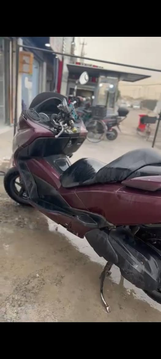 سلام عليكم فورزه 010 S7  كامله مسجل سماعات  وتحكم   مكينه  ومي راديتر اخضر اصلي وكير   خير من الله كلجات ليوم بدلتهن  اصليات  وقايش اصلي دراجه كهربائيات لايت زنون  مابيهن زلغ   تايرات  نضيفات صدرها  نضيف  وناعمه  فول مرايات ستيل  واريل قاعده تليفون اوكس     دراجه نضيفه كفراتها ٧٠٪  بيع او مراوس  سعر ١٣٠٠  وبيها مجال  مكاني دوره شارع ستين   وتساب ***********
