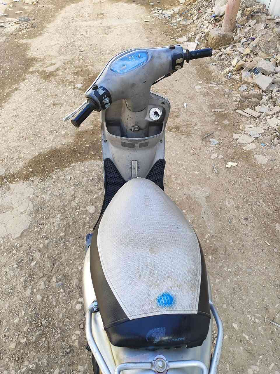 ماكس منغولي مال حاوية ختم واحد برغي ما مفتوح بيهة جاهزة من كلشي السعر خاص الاتصال ***********
