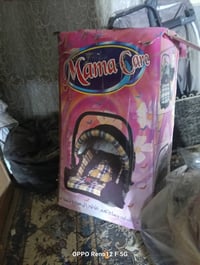 كرسي طفل • غير مستعمل • مبادلة سيارة