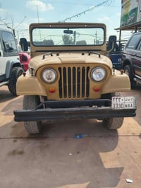 جێب کلاسیکی  گێڕوو مەکینە و کارەبای بەشەرت  نرخی 35 مەجال 07507333300