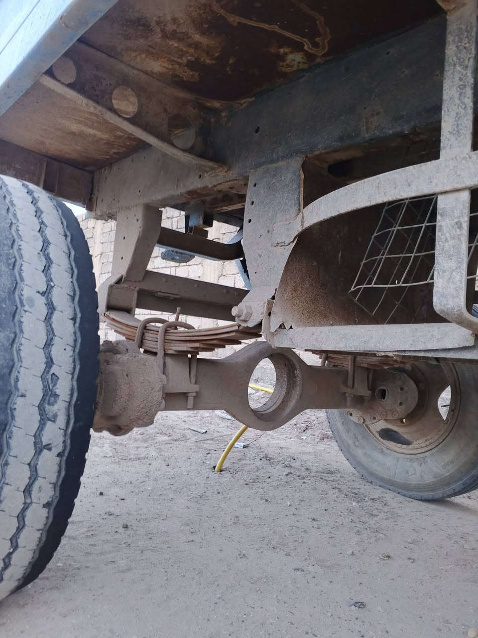 سلام عليكم البيع عربانه مال بوردين طول ربعه4ونص متر مكان الفلوجه النبار تصال ***********
