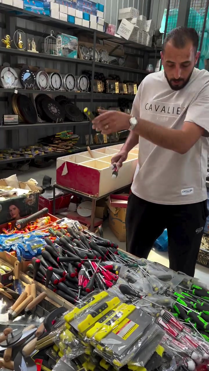 🔧 مؤسسة البرنس لتجارة العدد الصناعية 🔧

كل ما تحتاجه من العدد والأدوات الصناعية ومواد البناء بمكان واحد ✔️

نوفر لكم:
⚙️ عدد يدوية وكهربائية
🛠️ أدوات ومستلزمات الورش
🏗️ مواد بناء ومعدات صناعية
✅ جودة عالية وأسعار منافسة
🚚 خدمة سريعة وتوفير مستمر

📍 أوتستراد عمان – الزرقاء – قبل جسر أبو صياح بـ 200 متر
📞 0789989845
📲 واتساب للطلبات والاستفسا


**إذا كنت صاحب هذا الإعلان وتريد حذفه لأي سبب، رجاءا أرسل رسالة إلى الدعم الفني**