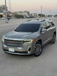 #المركبة    :  جي ام سي اكاديا 2022 فئة  دينلي اعلى فئه       لون ذهبي...